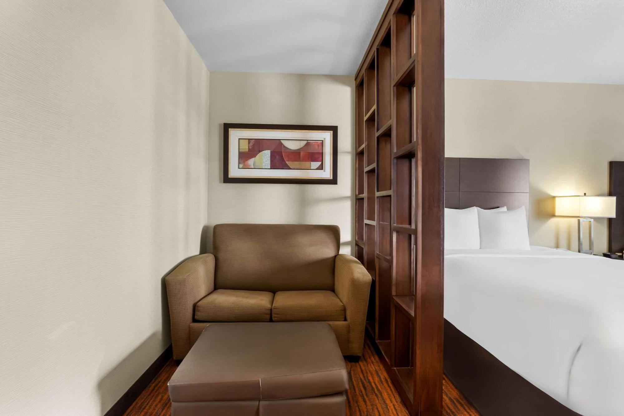 Comfort Suites Clovis Exteriér fotografie